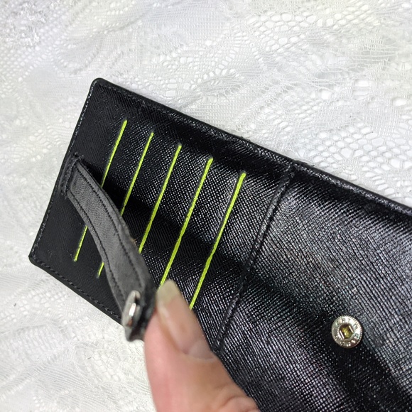 Abas Black Saffiano Leather Card File With Green Contrast, Unisex, Travel - Picture 4 of 5